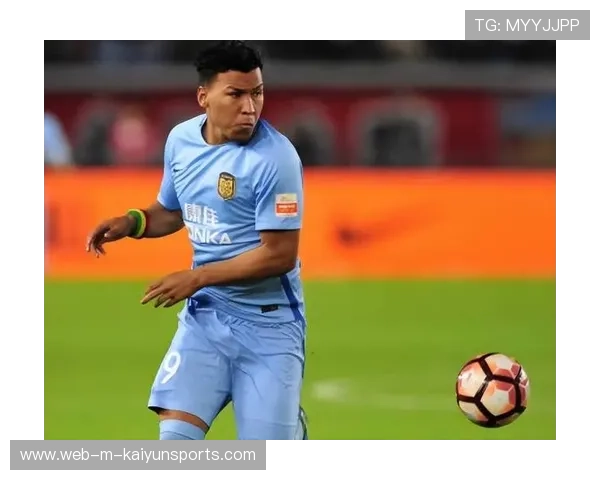 中超球员海外发展路径：走出去的利与弊